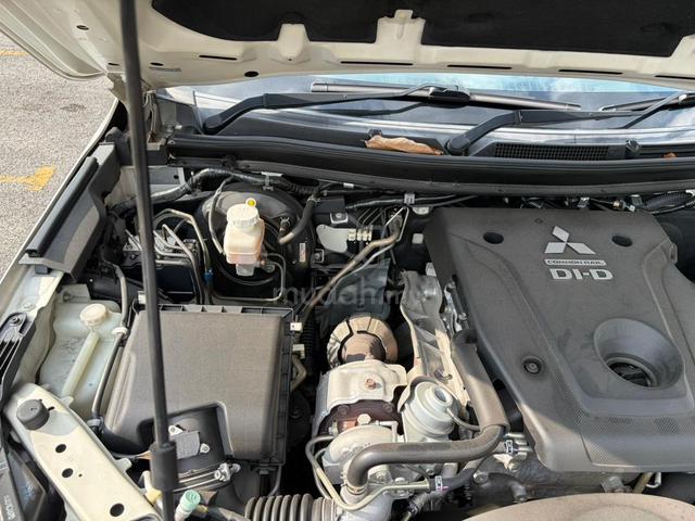 2019 Mitsubishi TRITON 2.4 VGT A/T (A) - 3