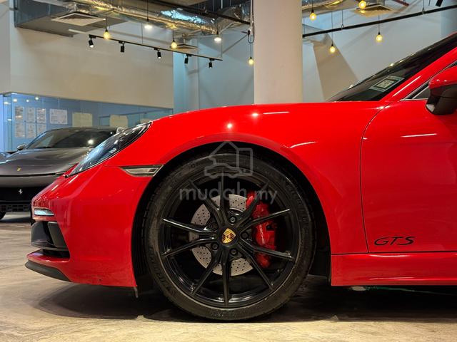2018 Porsche 718 Cayman GTS 2.5 Carbon Bucket Seat - 4