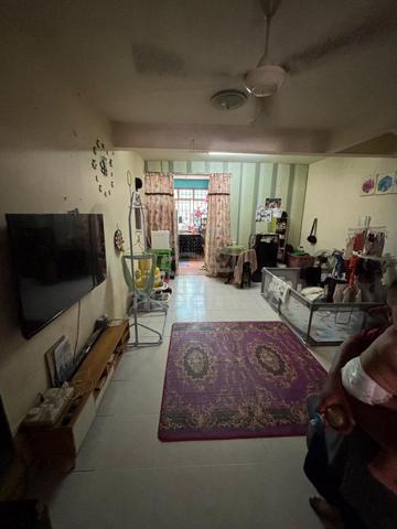 Taman Bestari Indah, Ulu Tiram/ freehold/ bumi lot/ extend kitchen 1