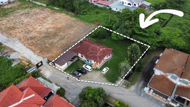 FREEHOLD | MCL : Banglo Setingkat Semabok Melaka 1
