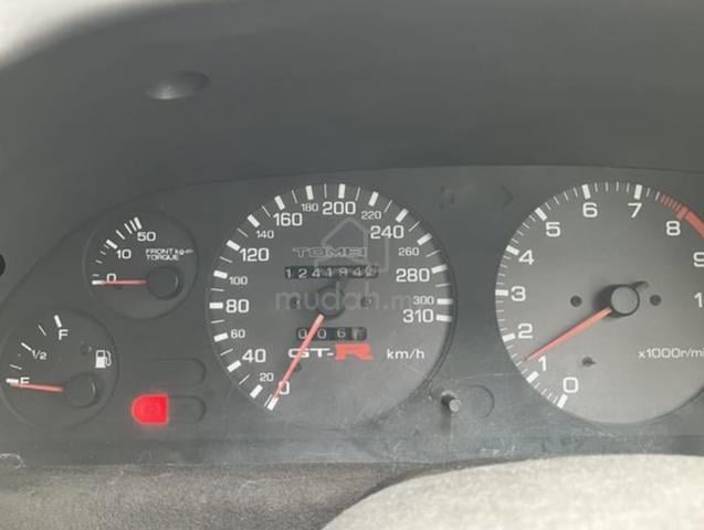 Nissan R32 GT-R V SPEC II 2.5 (M) - 5