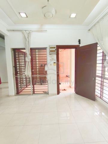 [CHEAPEST, GATED GUARDED] Taman Pinggiran USJ 1, Renovated, Freehold 3