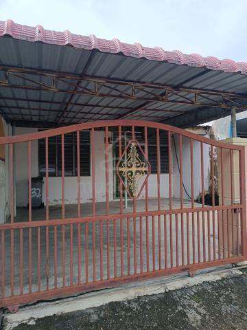 Rumah Sewa Tangga Batu 1