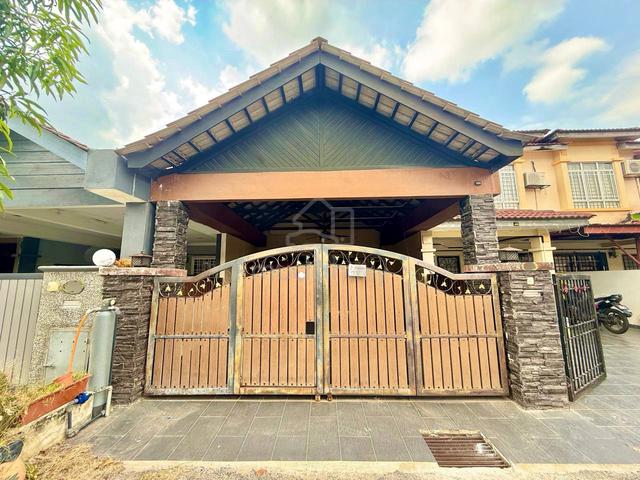 Renovated Double Storey Terrace House Seri Pristana SP3 Saujana Utama 1