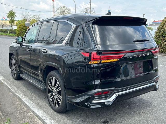 2023 Lexus LX600 with Modellista Bodykit 7 Seater - 3