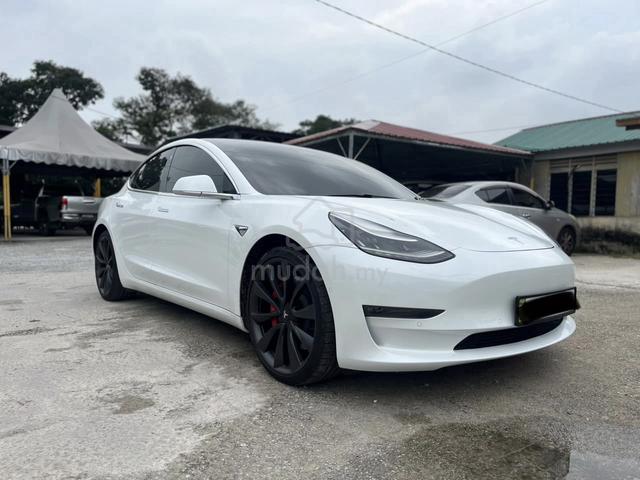 2020/22 Tesla Model 3 LONG RANGE (LOAN KEDAI) - 2