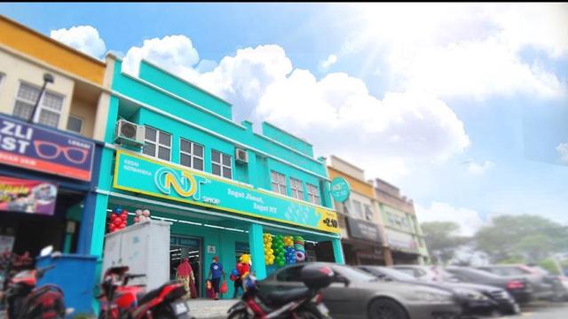 Taman Puncak Jalil, PUJ 3, Ground Floor facing main road frontage 1