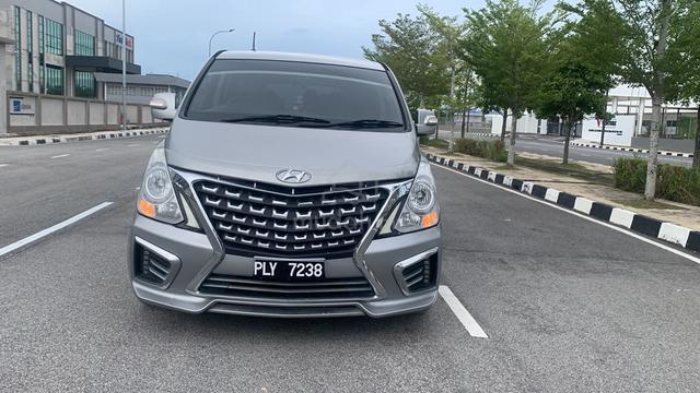 2014 Hyundai GRAND STAREX 2.5 ROYALE MY2014 (A) - 3