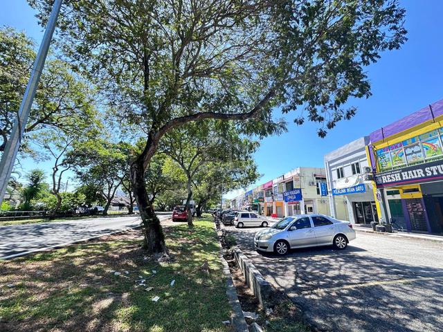 Kedai bawah Gf Facing  open / PUCHONG INTAN, SELANGOR 1