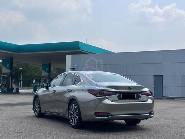 2019 Lexus ES250 2.5 LUXURY MY19 XZ10 (A) - 3