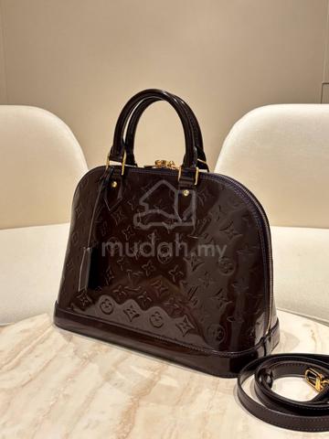 Louis Vuitton Alma PM In Amarantr Monogram Vernis - photo 3 of 5