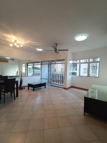 Perdana Exclusive Condo 1