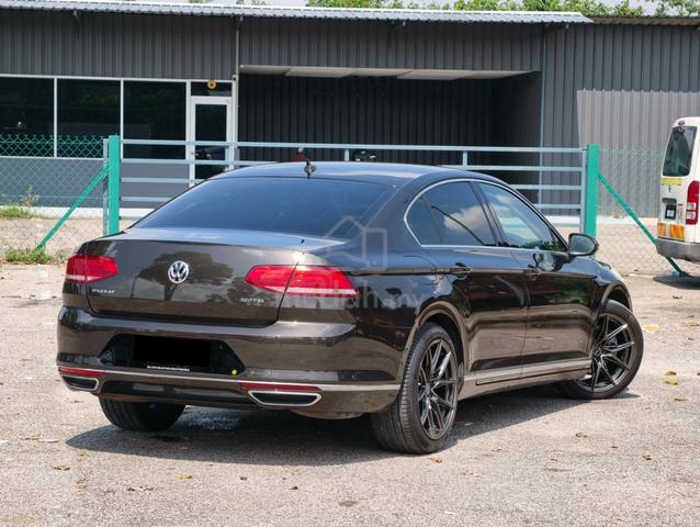 2017 Volkswagen PASSAT 2.0 TSI HIGHLINE HIGH LOAN - 4