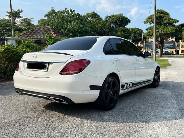 2017 Mercedes Benz C200 AVTGD 2.0 F.Loan/ 3yWrty! - 3