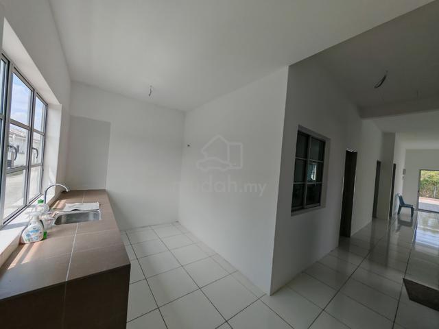 Ipoh Pengkalan Lahat Rumah Setingkat 4