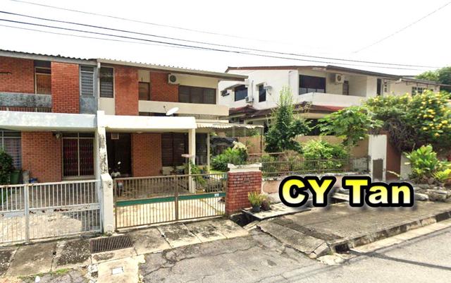 Semi-D, Tingkat Pantai Jerjak, Century Garden, Gelugor, Batu Uban 1