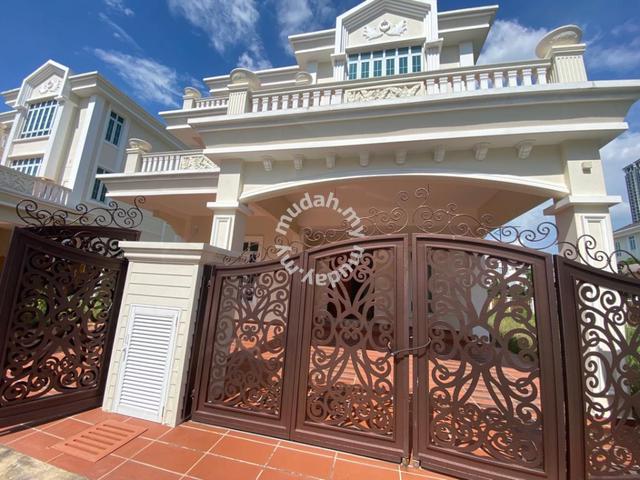 GATED & GUARDED! Luxurious Bungalow, Straits Courtyard Kota Laksamana 1