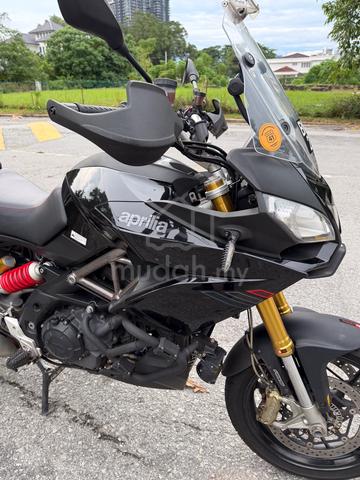 Aprilia Caponord 2014 - Low Mileage 25k KM - photo 2 of 9