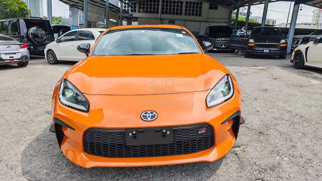 2023 Toyota GR86 2.4 RZ (M)10TH ANNI EDITON - 5A - 4