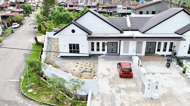 Semi-D House newly Built Open Facing @ Taman Kemas, Johor Bahru ! 1