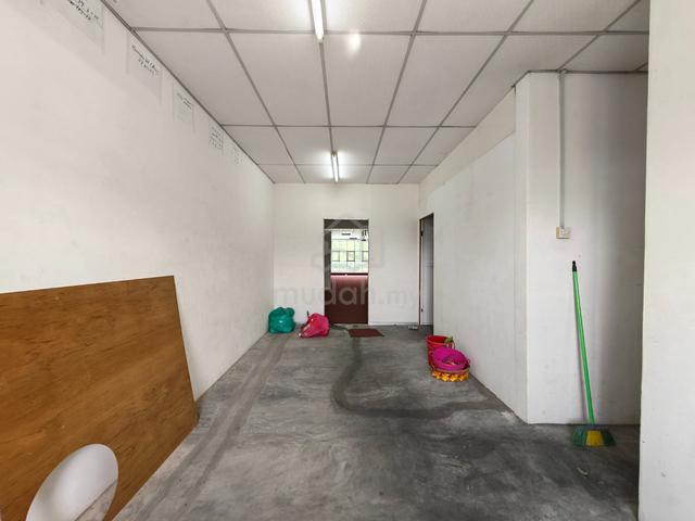 Shop Lot Double Storey Taman Kampar Siswa, Kampar 1