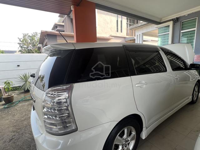 2005 Toyota WISH 1.8 TYPE S (A) - 2