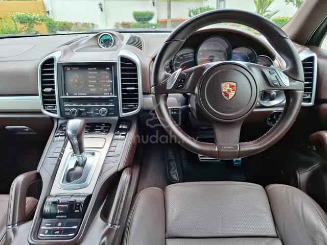 LOCAL Porsche Cayenne S 4.8 V8 CBU - 3