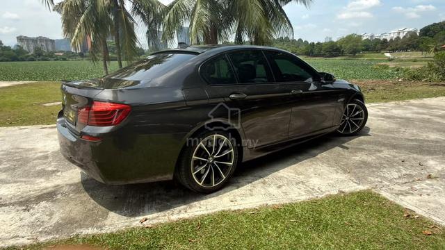 2015 BMW 520i 2.0 Condition Cantik Boleh Loan Lagi - 5