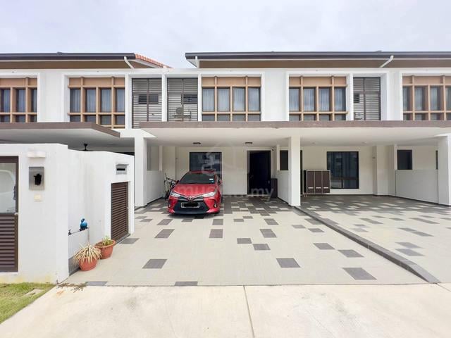 Double Storey Belladonna Kota Warisan 1