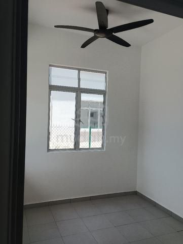 Townhouse ( Lower Floor )  1