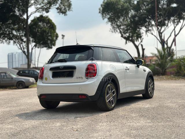 2023 MINI COOPER SE 3 Door, LOW MILEAGE!! - 2