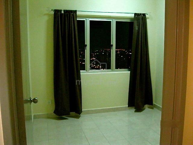 Seri Mutiara Apartment @ Setia Alam 4