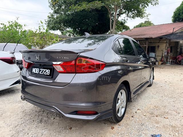 Honda CITY 1.5 Facelift GM6 (A)-15 - 4
