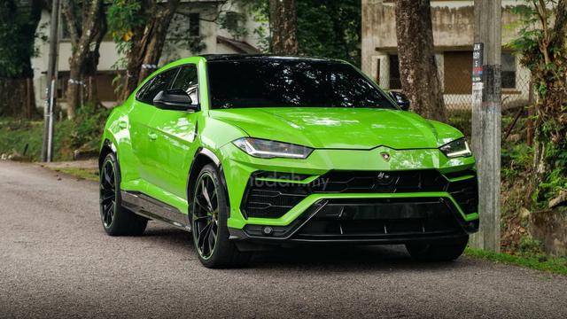 2021 Lamborghini URUS 4.0 (A) - 1