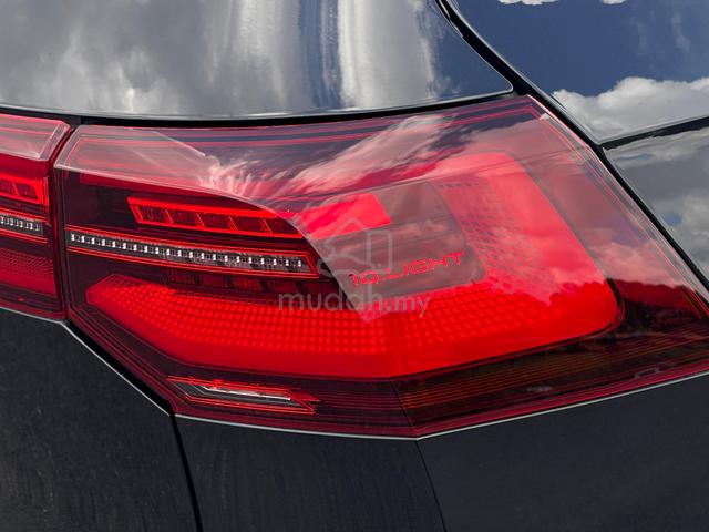 2022 Volkswagen GOLF 1.4 TSI R-LINE (A) - 5