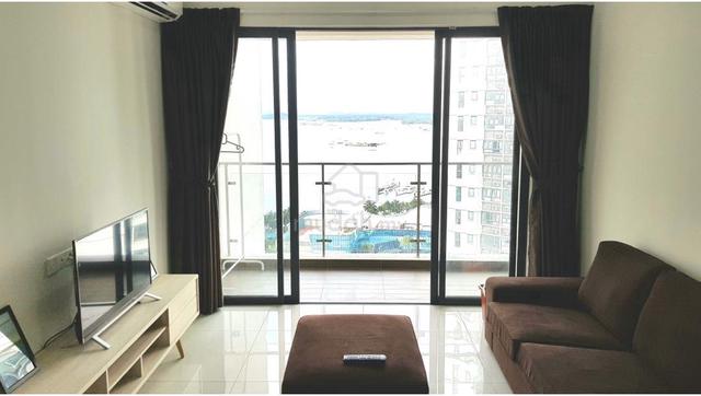 Bay Point @ Country Garden Danga Bay 1
