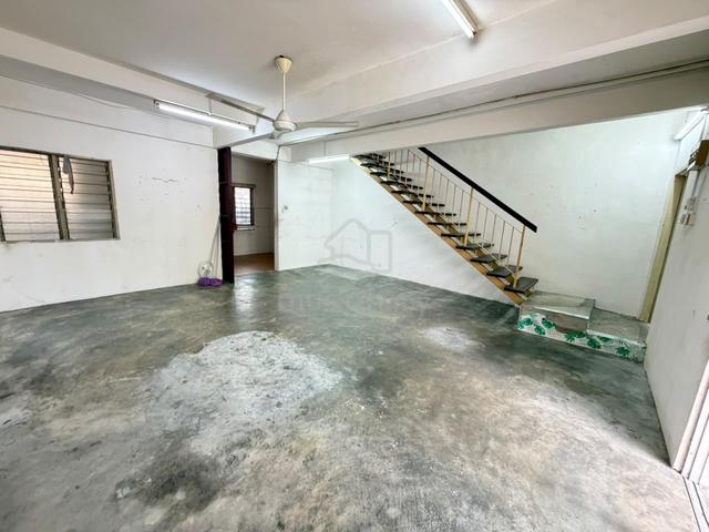 [Facing Empty] 2 Storey Terrace - RP 10, Rawang Perdana 2, Rawang Town 1