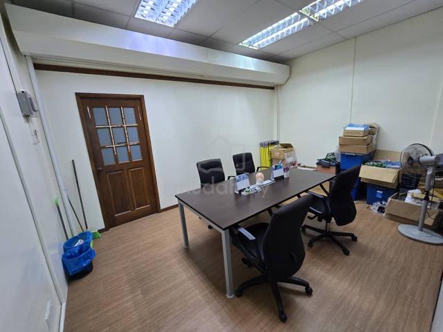 I-Avenue Shop/Office Lot for Rent 2