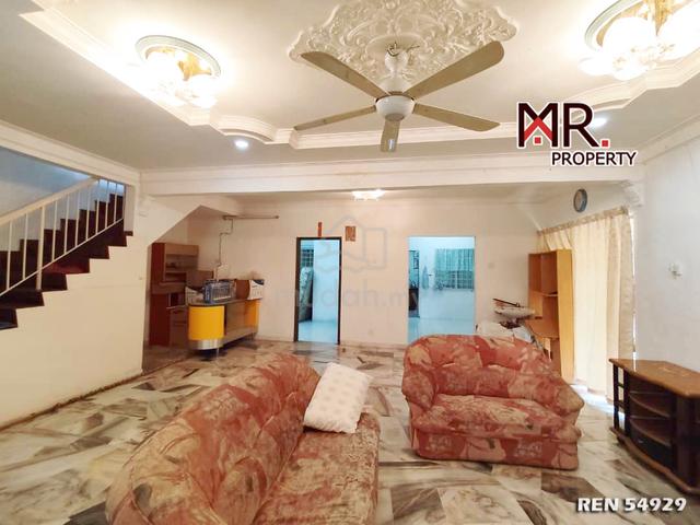 FULLY EXTENDED @ Double Storey Semi-D House Bandar Amanjaya FOR SALE 1