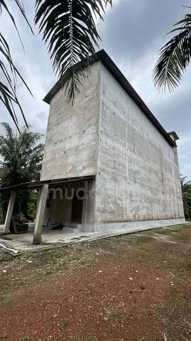 Pontian Land,swallow house,oil palm tree,Total 9.2 Acre 1