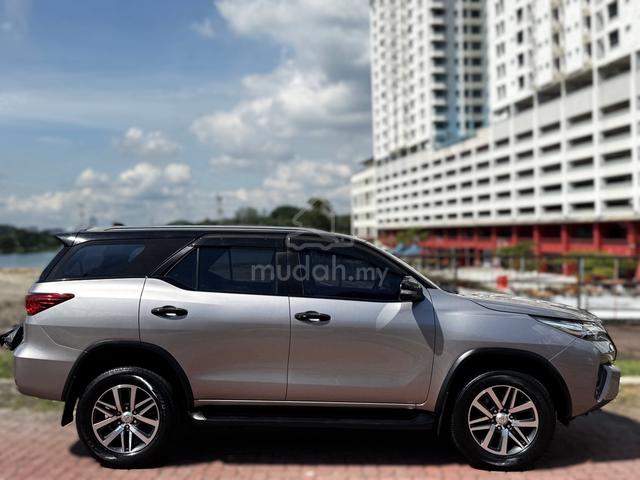 2017 Toyota FORTUNER 2.7 SRZ 4x4 PETROL WARANTY - 5