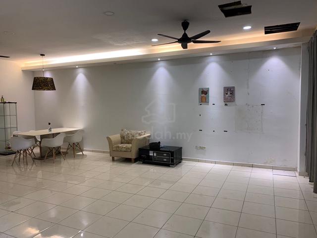 2.5 sty taman Damai Utama 3 | Bandar kinrara | Puchong |partly furnish 1