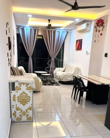 KL Traders Square Residences 1