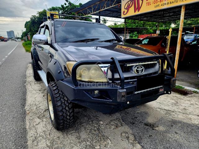 Toyota HILUX 2.5(M)VIGO D/C G D4D 4X4 PICKUP TRUCK - 4