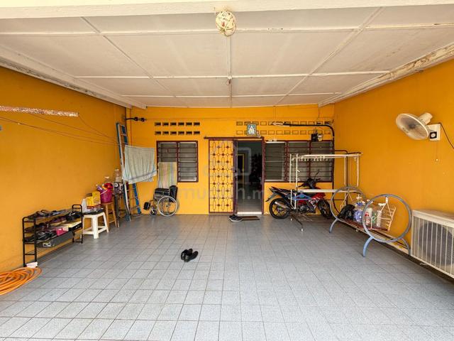 Below Bank Single Story 20 x 95 Mambau Height Seremban 1
