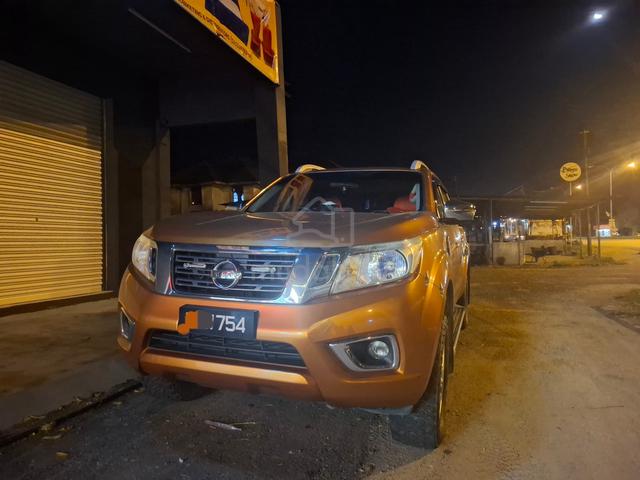 2015 Nissan NAVARA 2.5 SE (AT) (A) - 2