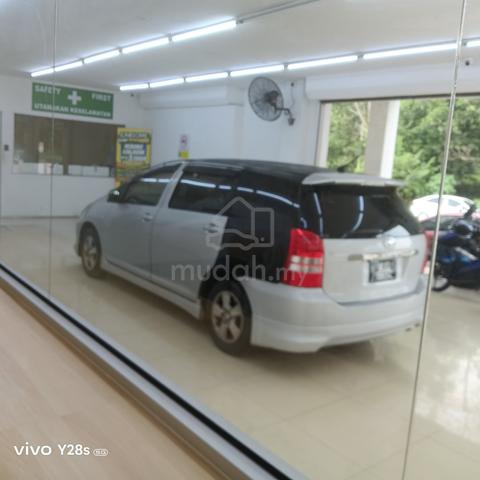 2004 Toyota WISH 1.8 XE ZNE10G (A) - 2