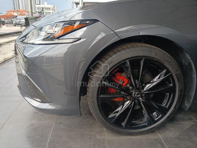2022 Lexus ES250 2.5 LUXURY MY19 XZ10 (A) - 4