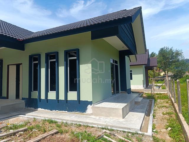 Rumah Banglo Baru Siap Di Paka 1