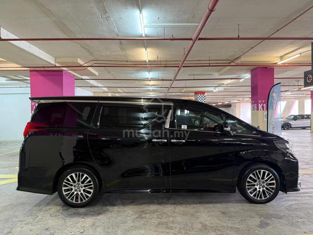 Toyota ALPHARD 2.5 SC 2015 (A) TIP TOP FULL LOAN - 3